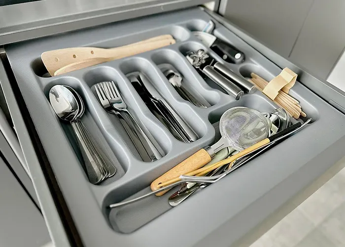 Meuble Standing Centre 아파트